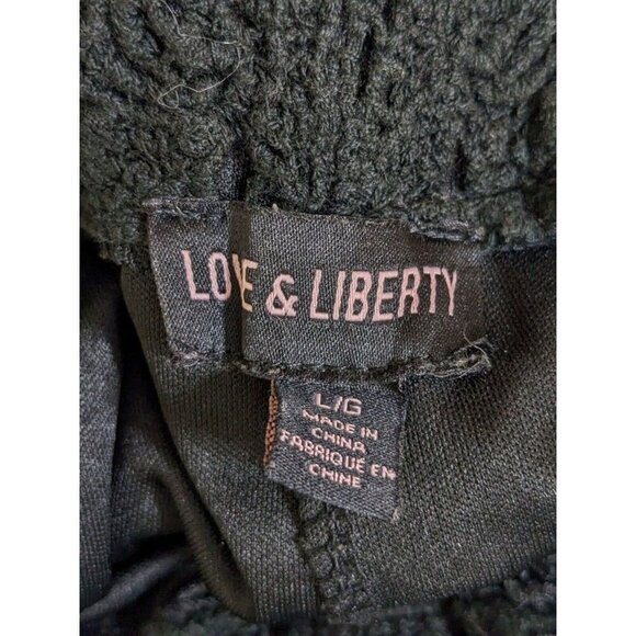 Love and Liberty Shorts Womens Large Black Crochet Lace Lined Stretch Waist - Picture 3 of 4